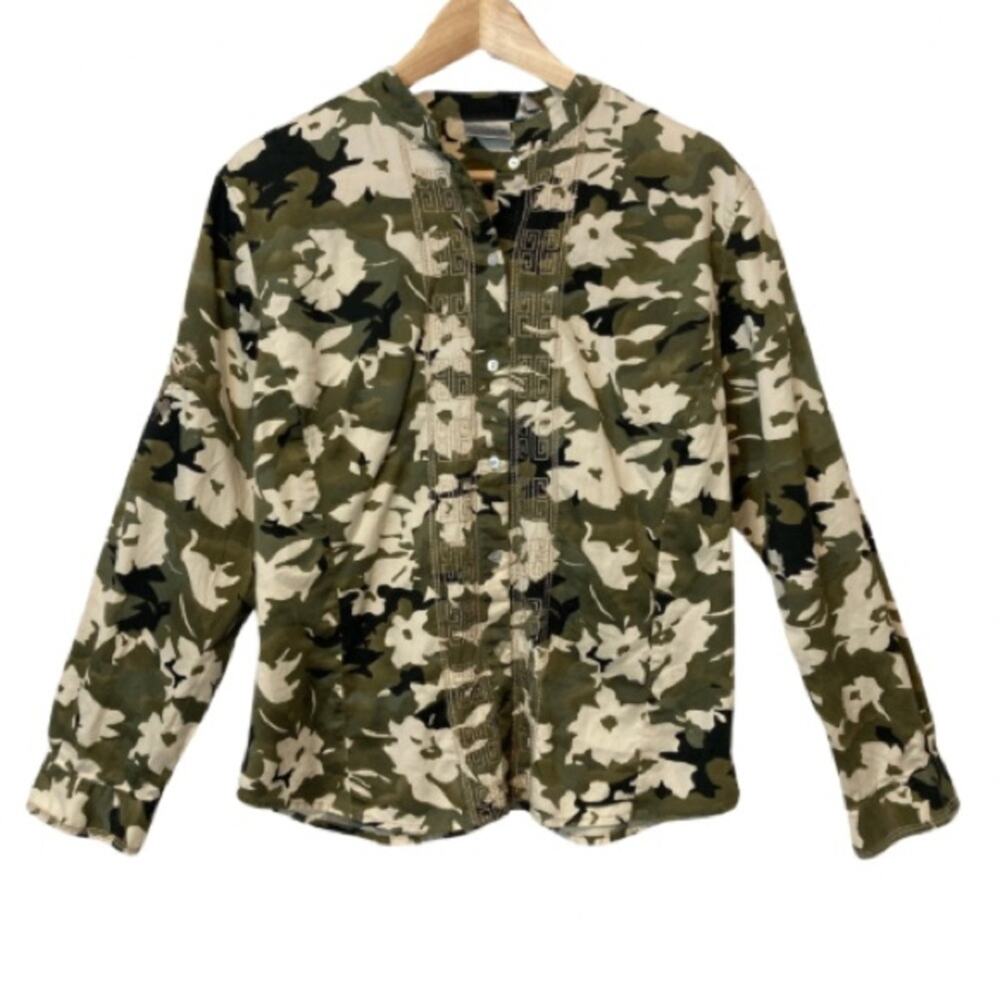 Chico’s Camouflage Camo Embroidered Long Sleeve Button Down Shirt Blouse Top